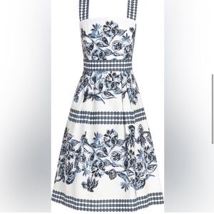 Vince Camuto Blue Watercolor Floral Garden Dress